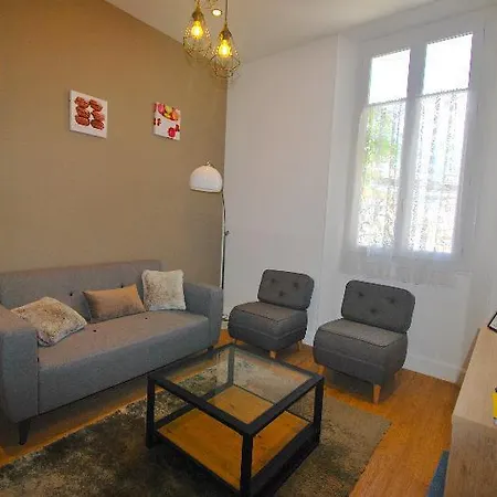 Hotel Levon 3*
